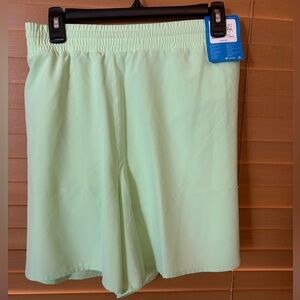Columbia NWT Light Green Athletic Shorts, regular fit Size 2X